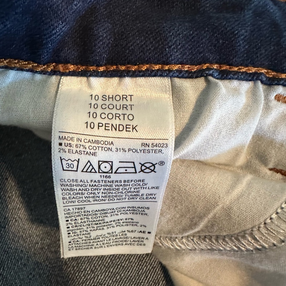 Old Navy Mid-Rise Power Slim Straight Jeans 10 S - Picture 4 of 6